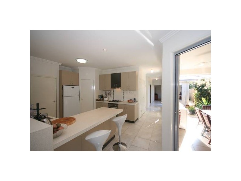 22 Whitecedar Circuit, North Lakes QLD 4509