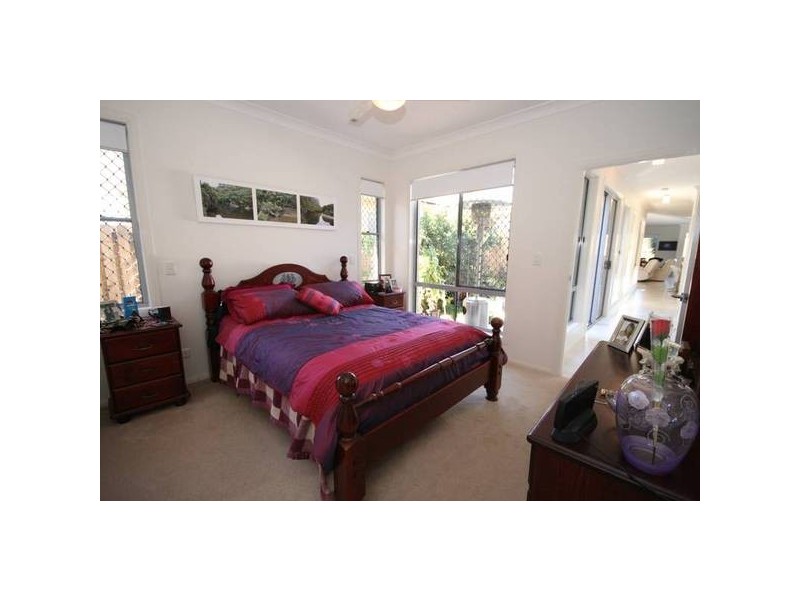 22 Whitecedar Circuit, North Lakes QLD 4509