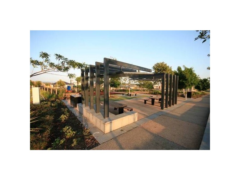 22 Whitecedar Circuit, North Lakes QLD 4509