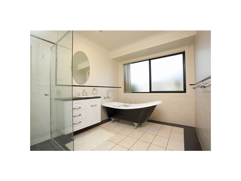 27 Gannett Cir, North Lakes QLD 4509