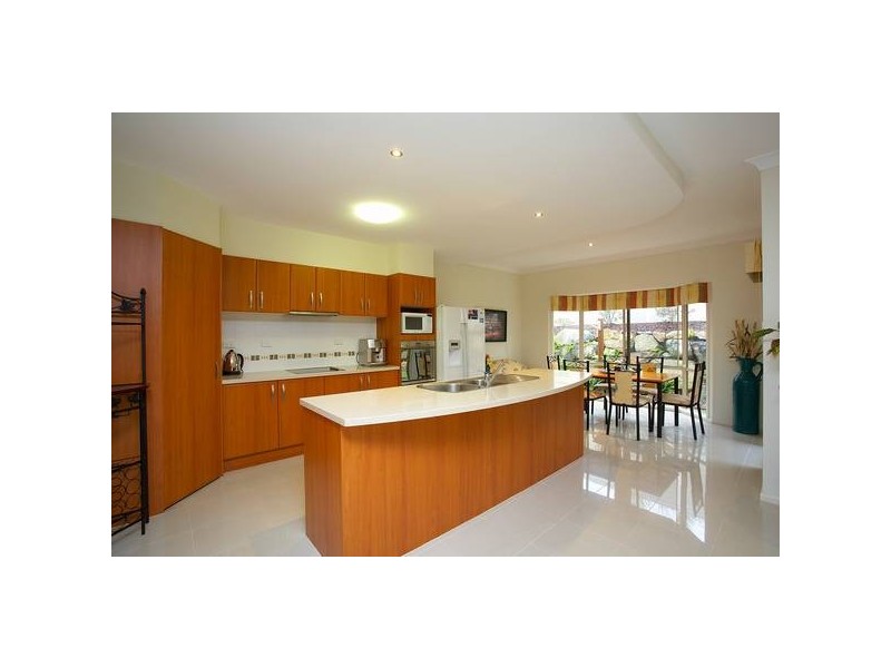 North Lakes QLD 4509