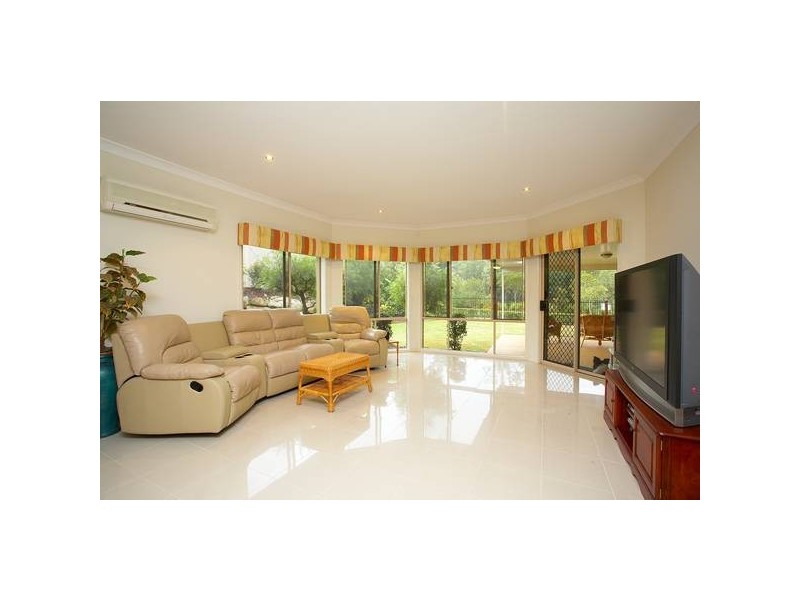 North Lakes QLD 4509