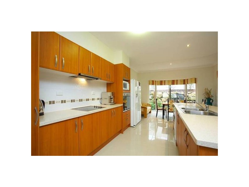 North Lakes QLD 4509