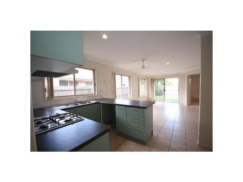 9 McPherson Ct, North Lakes QLD 4509