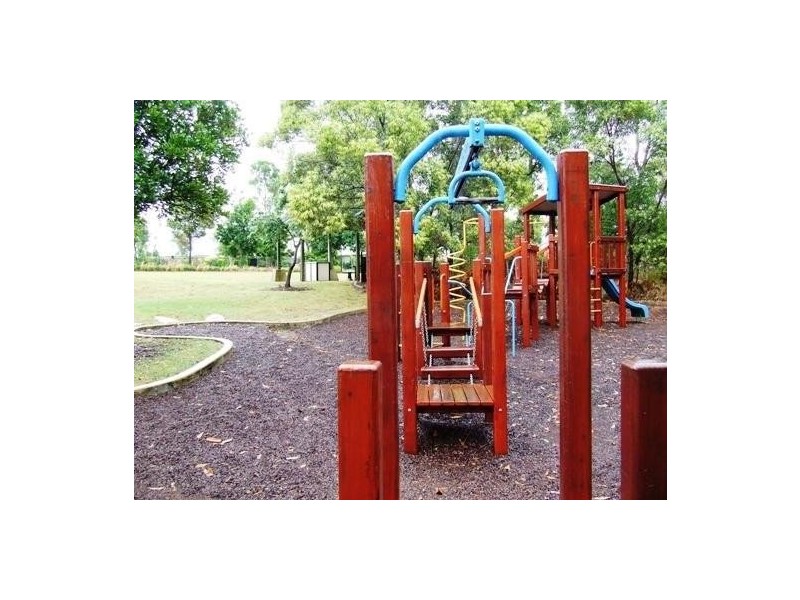 9 McPherson Ct, North Lakes QLD 4509