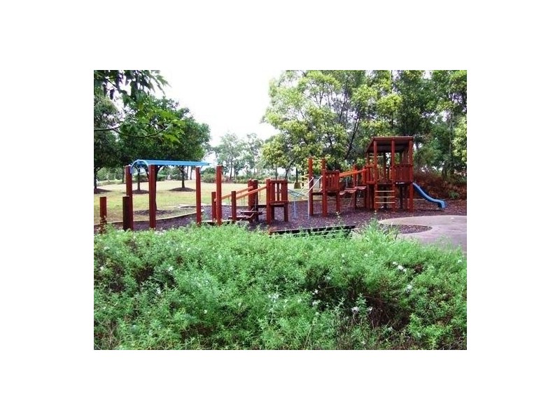 9 McPherson Ct, North Lakes QLD 4509