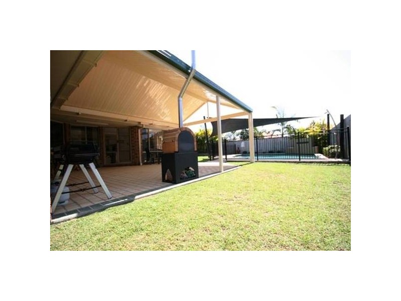 4 Davenport Parade, North Lakes QLD 4509