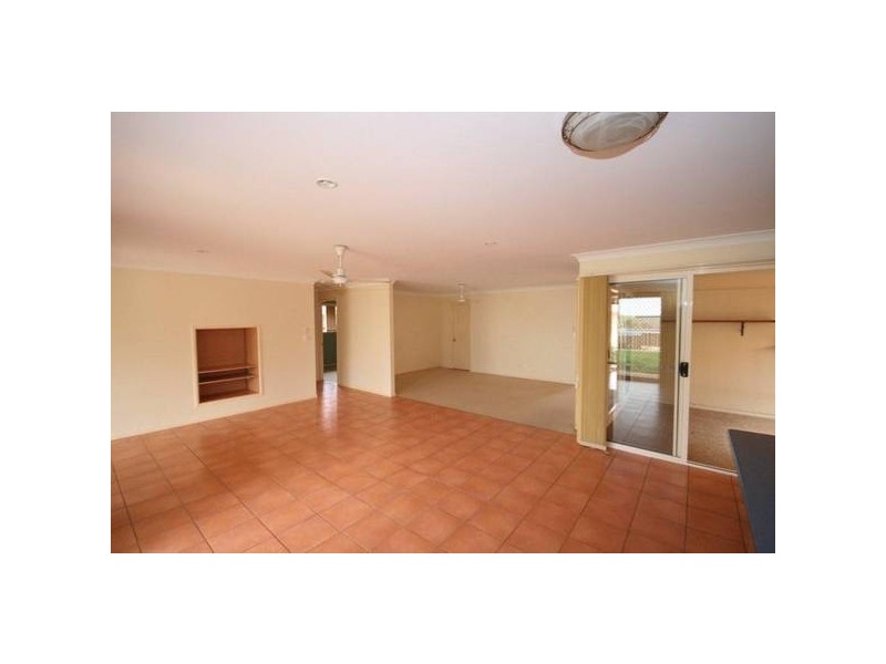 30 Grampion Circuit, North Lakes QLD 4509