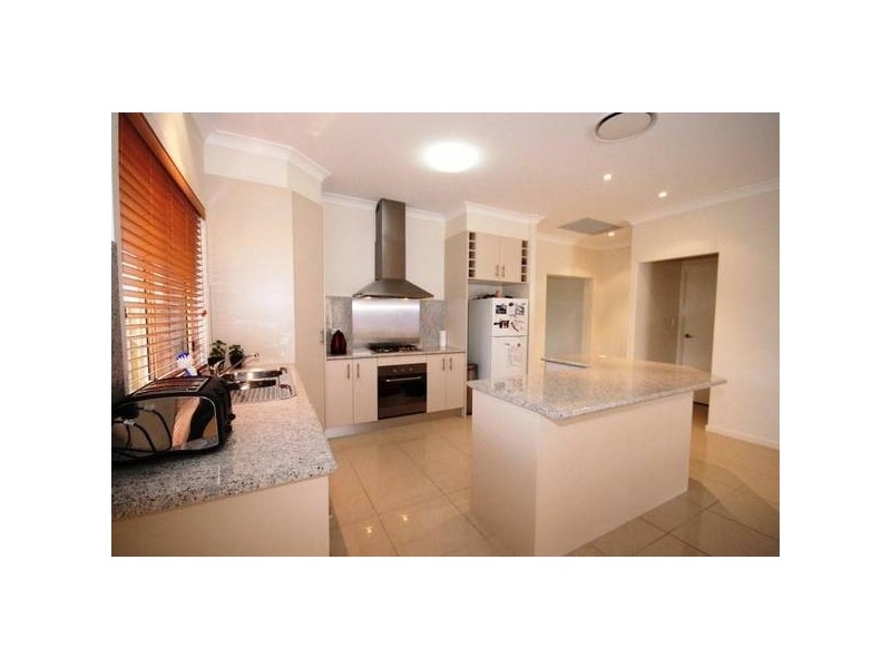 25 Hare Street, North Lakes QLD 4509