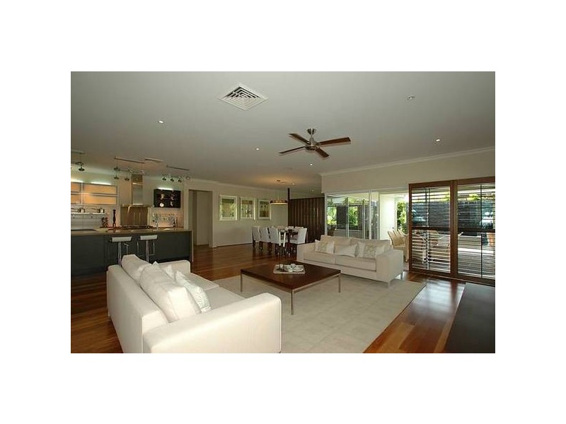 16 Satinay Parade, North Lakes QLD 4509