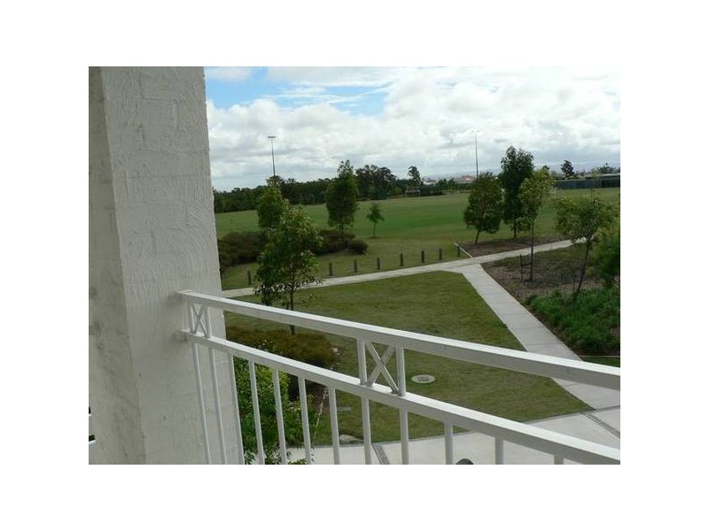 81 Cottonwood Cct, North Lakes QLD 4509