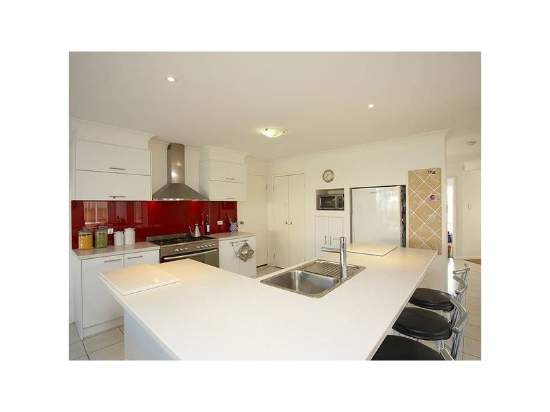 81 Cottonwood Cct, North Lakes QLD 4509