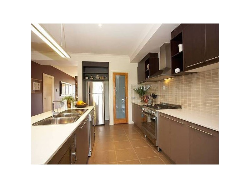 11 Armour Close, North Lakes QLD 4509