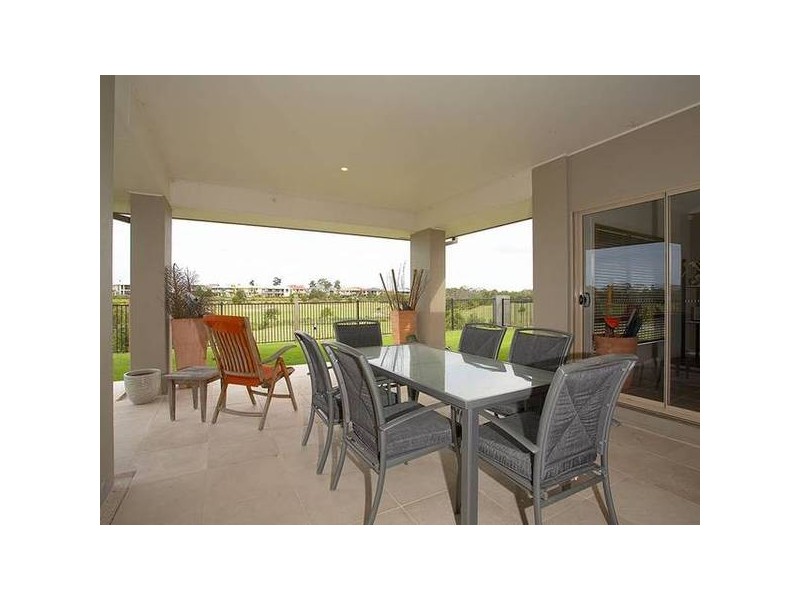 11 Armour Close, North Lakes QLD 4509