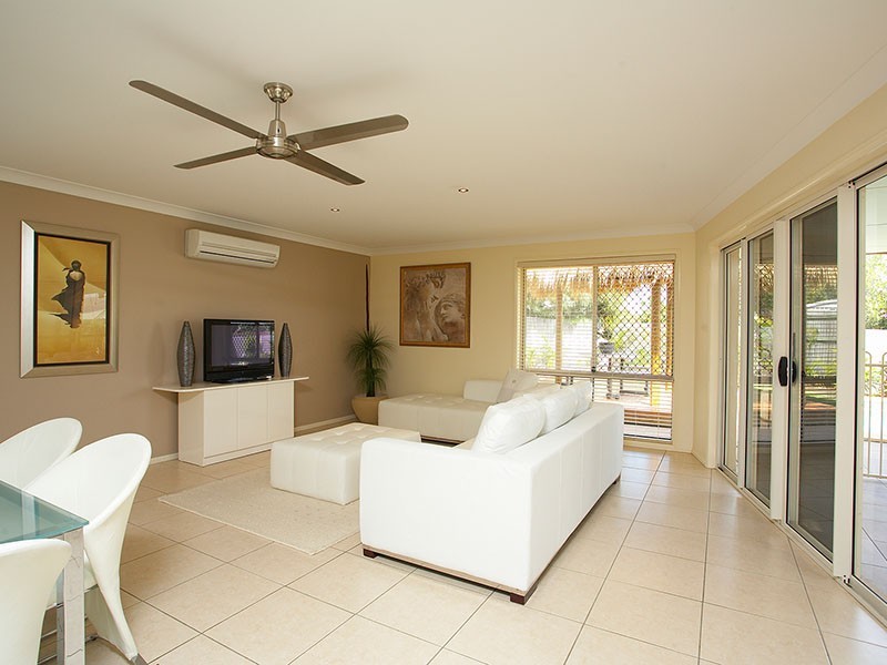 11 Canundra Street, North Lakes QLD 4509