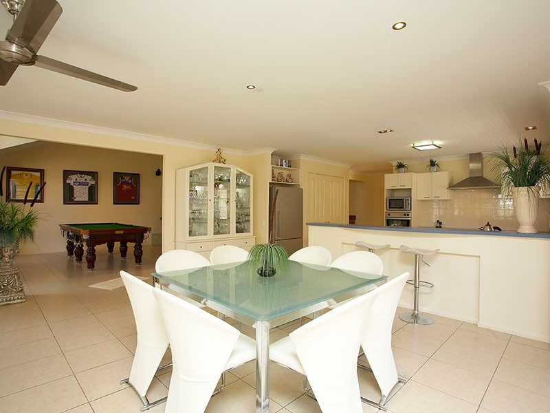 11 Canundra Street, North Lakes QLD 4509