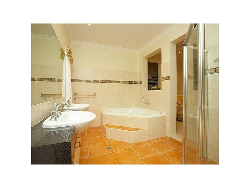 37 Topaz Drive, Mango Hill QLD 4509