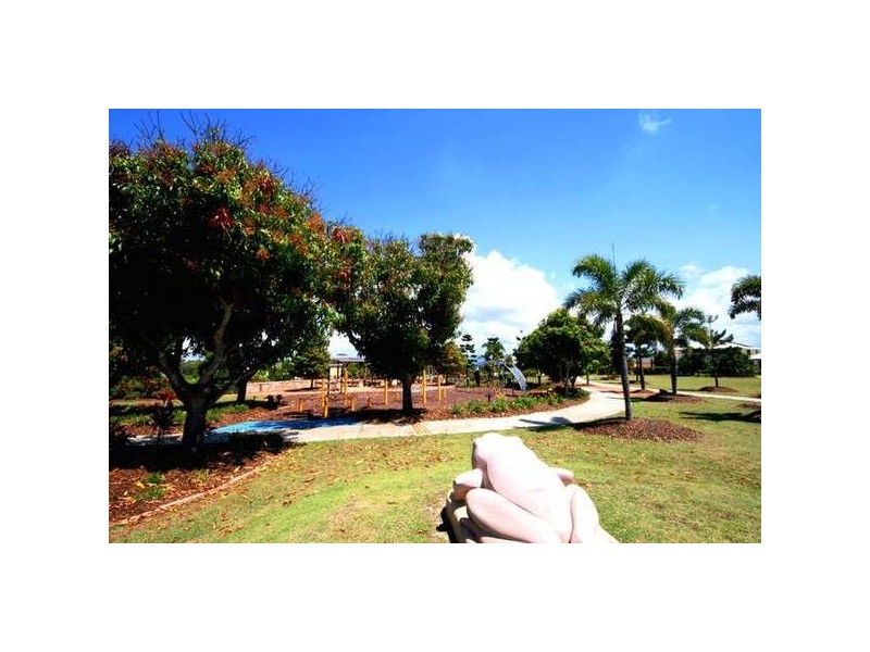 2 Moorhen Lane, North Lakes QLD 4509