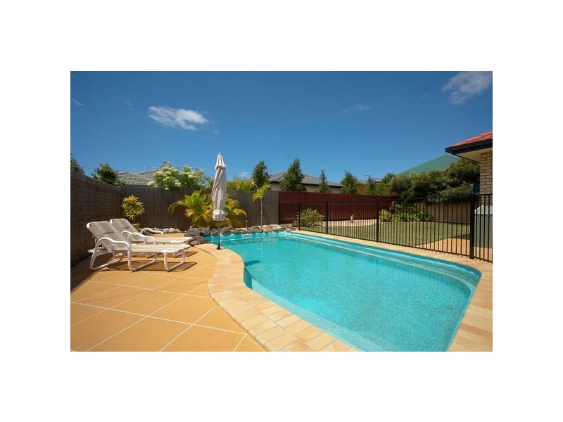 12 Cottonwood Cct, North Lakes QLD 4509