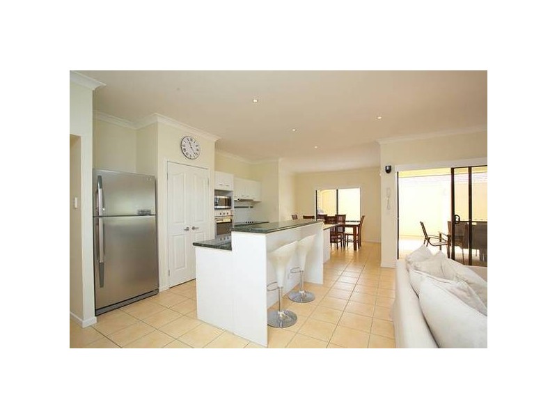 12 Cottonwood Cct, North Lakes QLD 4509