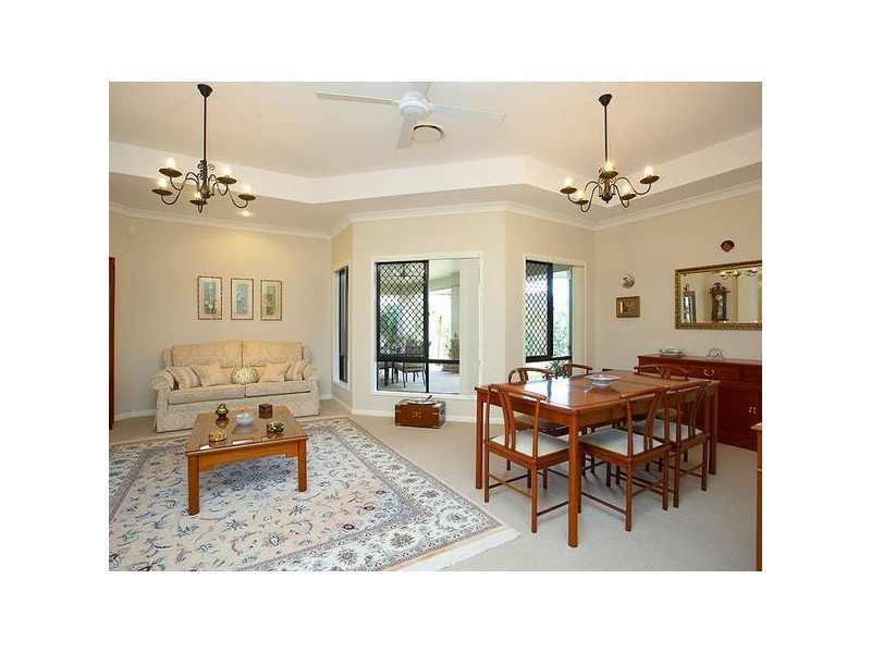 North Lakes QLD 4509