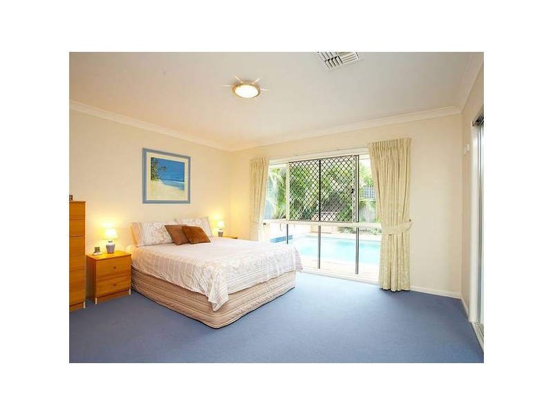 North Lakes QLD 4509