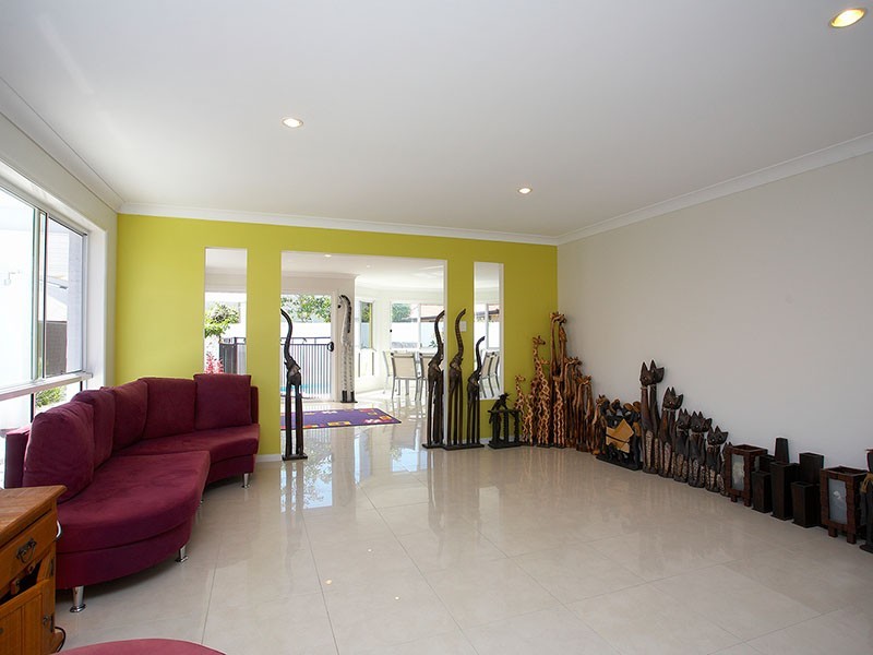 12 Canundra Street, North Lakes QLD 4509