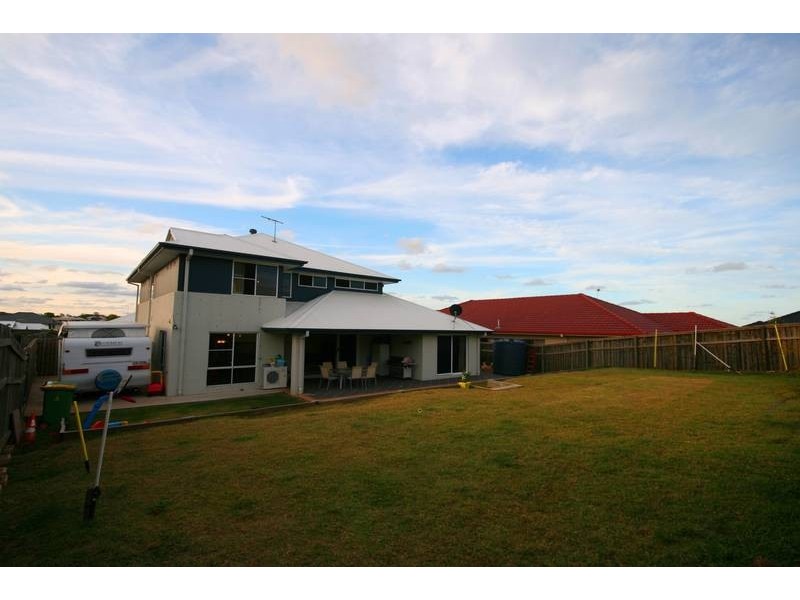 32 Marsh Parade, North Lakes QLD 4509