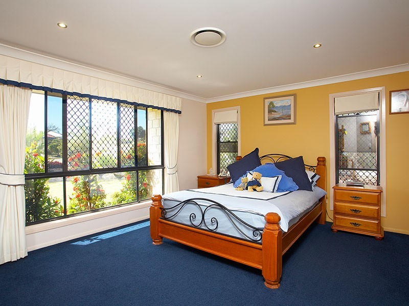 1 Conway Court, North Lakes QLD 4509