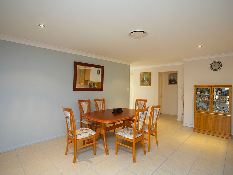 1 Conway Court, North Lakes QLD 4509