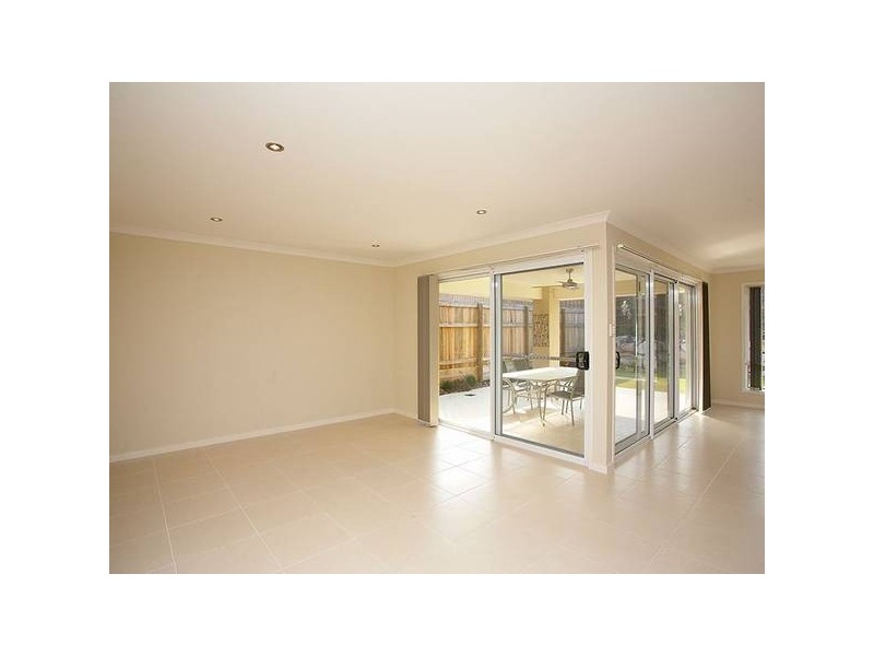 North Lakes QLD 4509