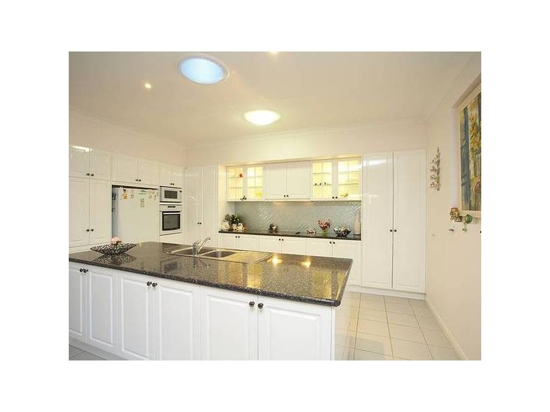 20 Tuckeroo Parade, North Lakes QLD 4509