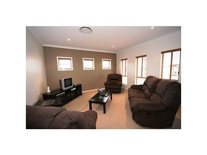 25 Hare Street, North Lakes QLD 4509