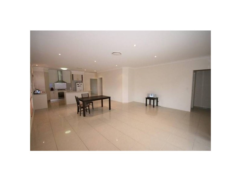 25 Hare Street, North Lakes QLD 4509