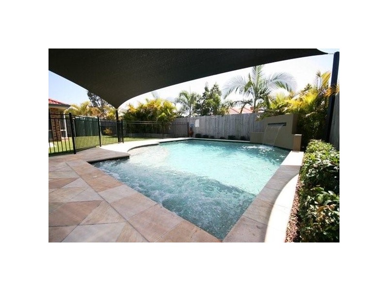 4 Davenport Parade, North Lakes QLD 4509