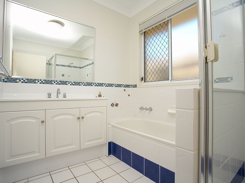 5 Glorious Court, North Lakes QLD 4509