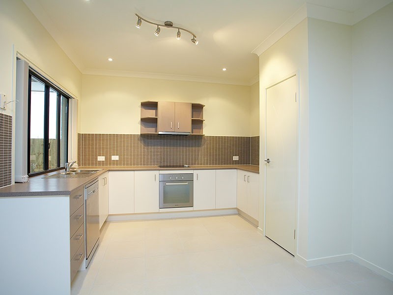 7 Lester Place, North Lakes QLD 4509