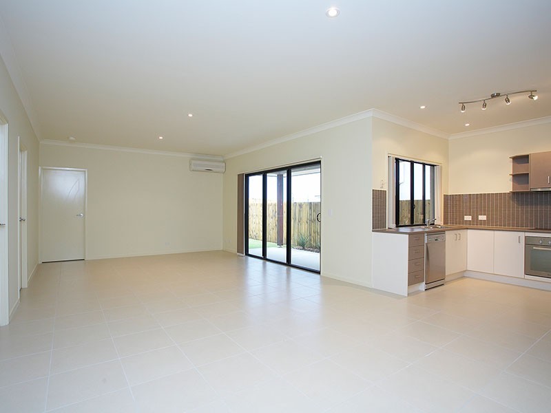 7 Lester Place, North Lakes QLD 4509