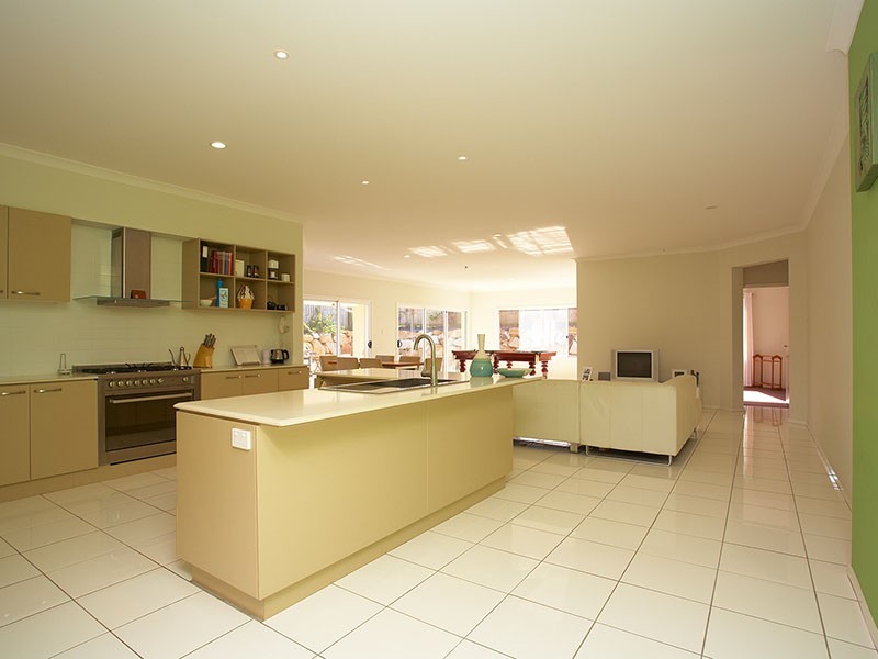 10 Ringtail Street, North Lakes QLD 4509