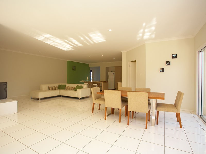 10 Ringtail Street, North Lakes QLD 4509