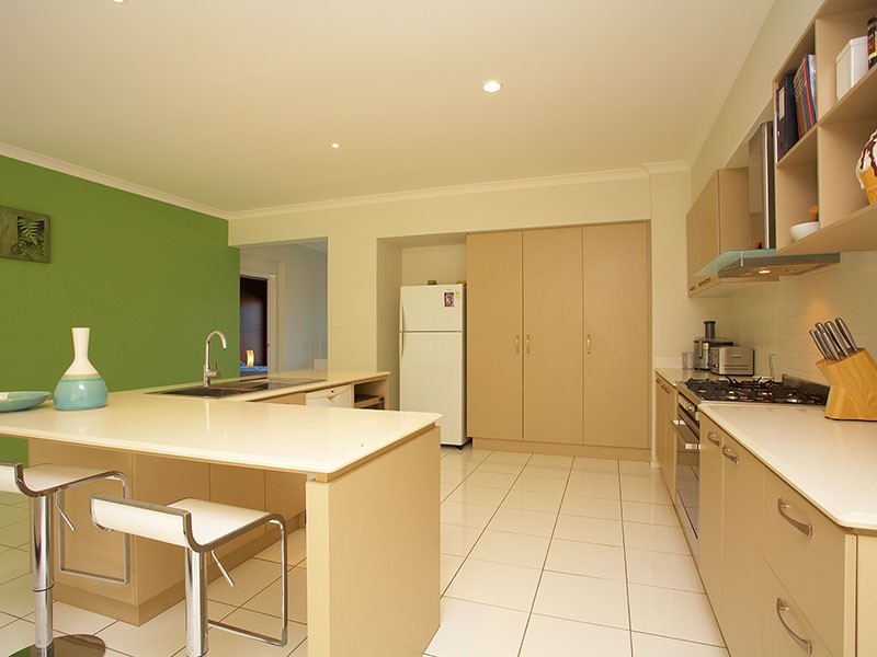 10 Ringtail Street, North Lakes QLD 4509