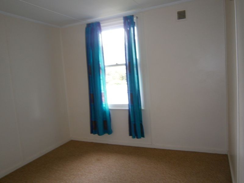 1/84 Parrott Street, Cobden VIC 3266