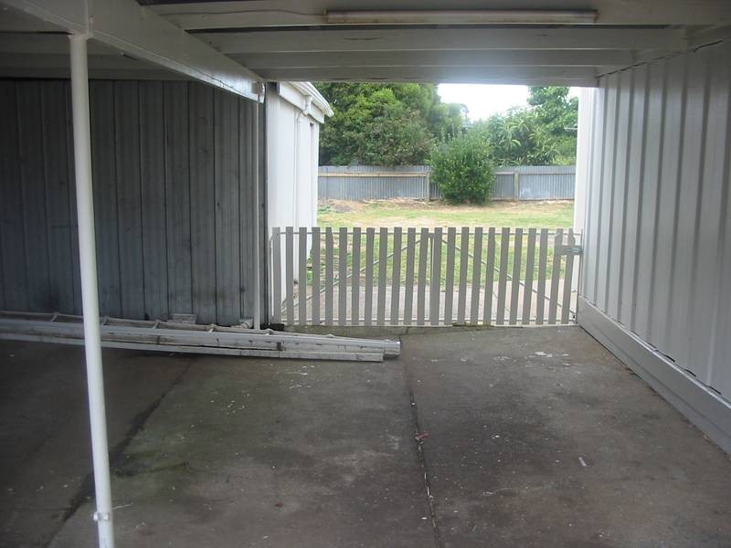 17 Stirling Street, Cobden VIC 3266