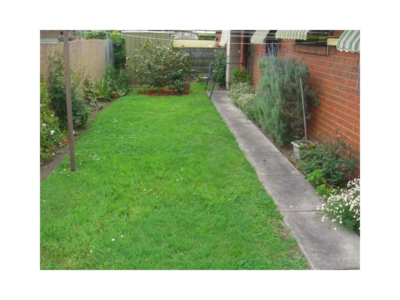 2/86 Curdie Street, Cobden VIC 3266