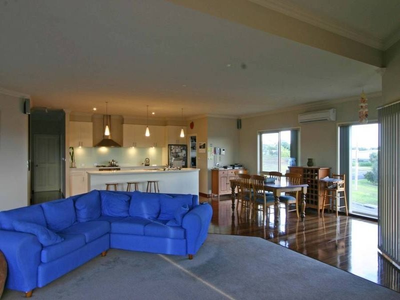 21 Pitcher Street, Port Campbell VIC 3269