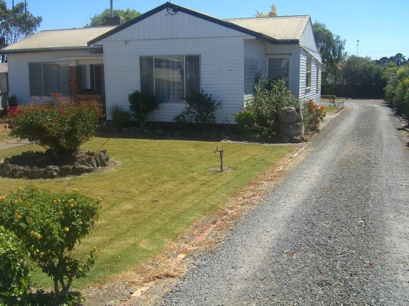 74 Parrott Street, Cobden VIC 3266