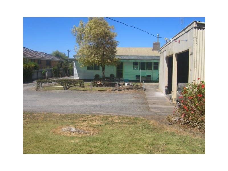 74 Parrott Street, Cobden VIC 3266