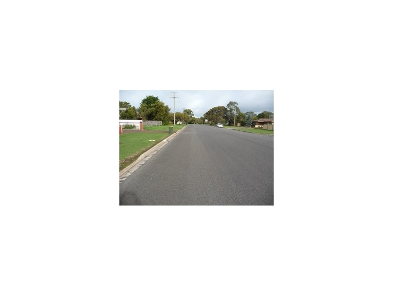 12 Adams Street, Cobden VIC 3266