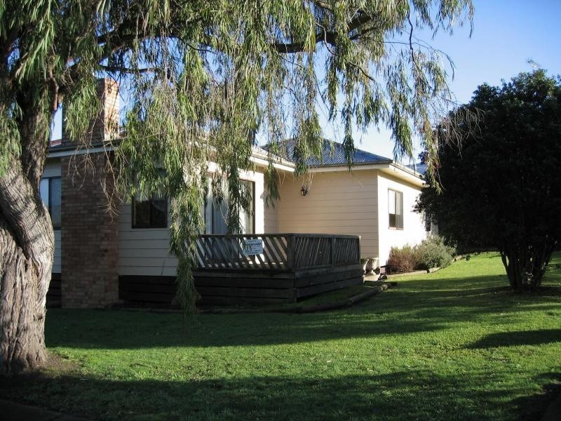 13 Rands Rd, Timboon VIC 3268