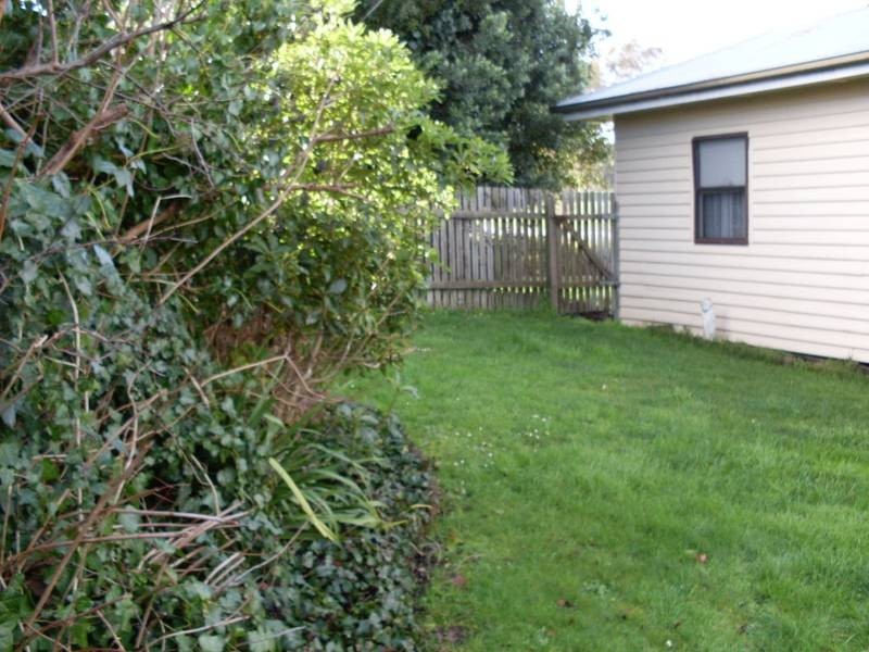 13 Rands Rd, Timboon VIC 3268